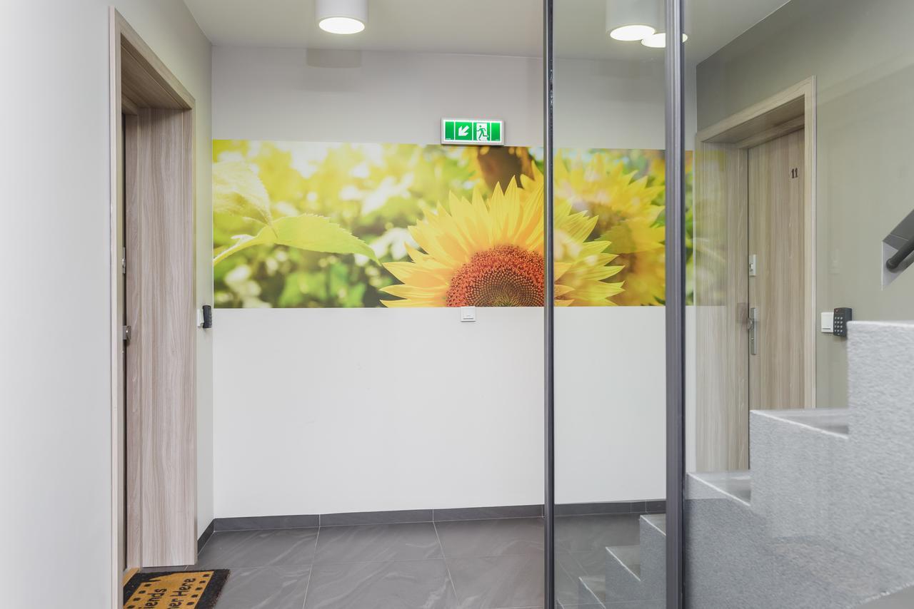 Flower Residence Красков Екстериор снимка